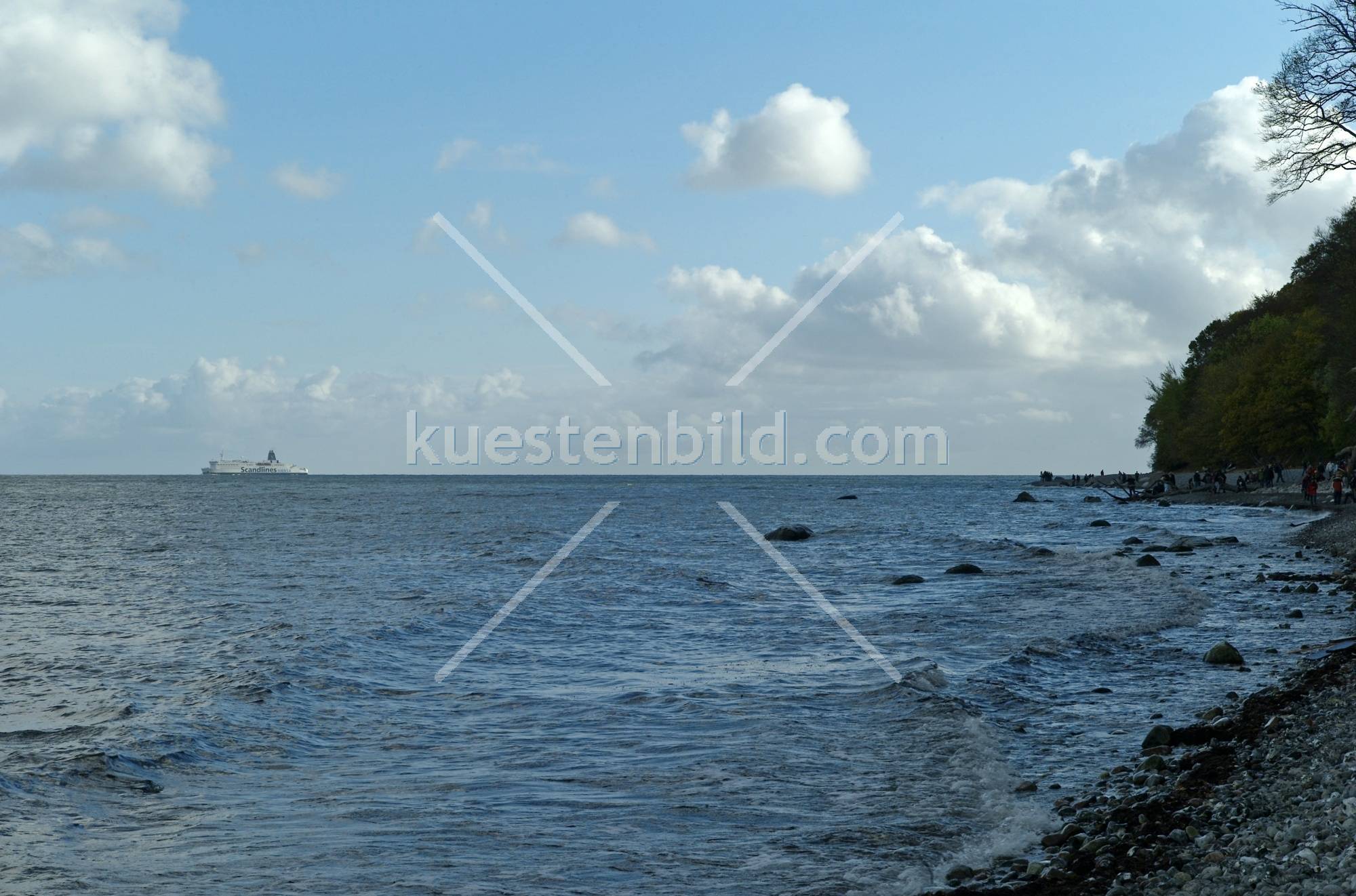 Kreideküste, Fähre aus Saßnitz auf der Ostsee