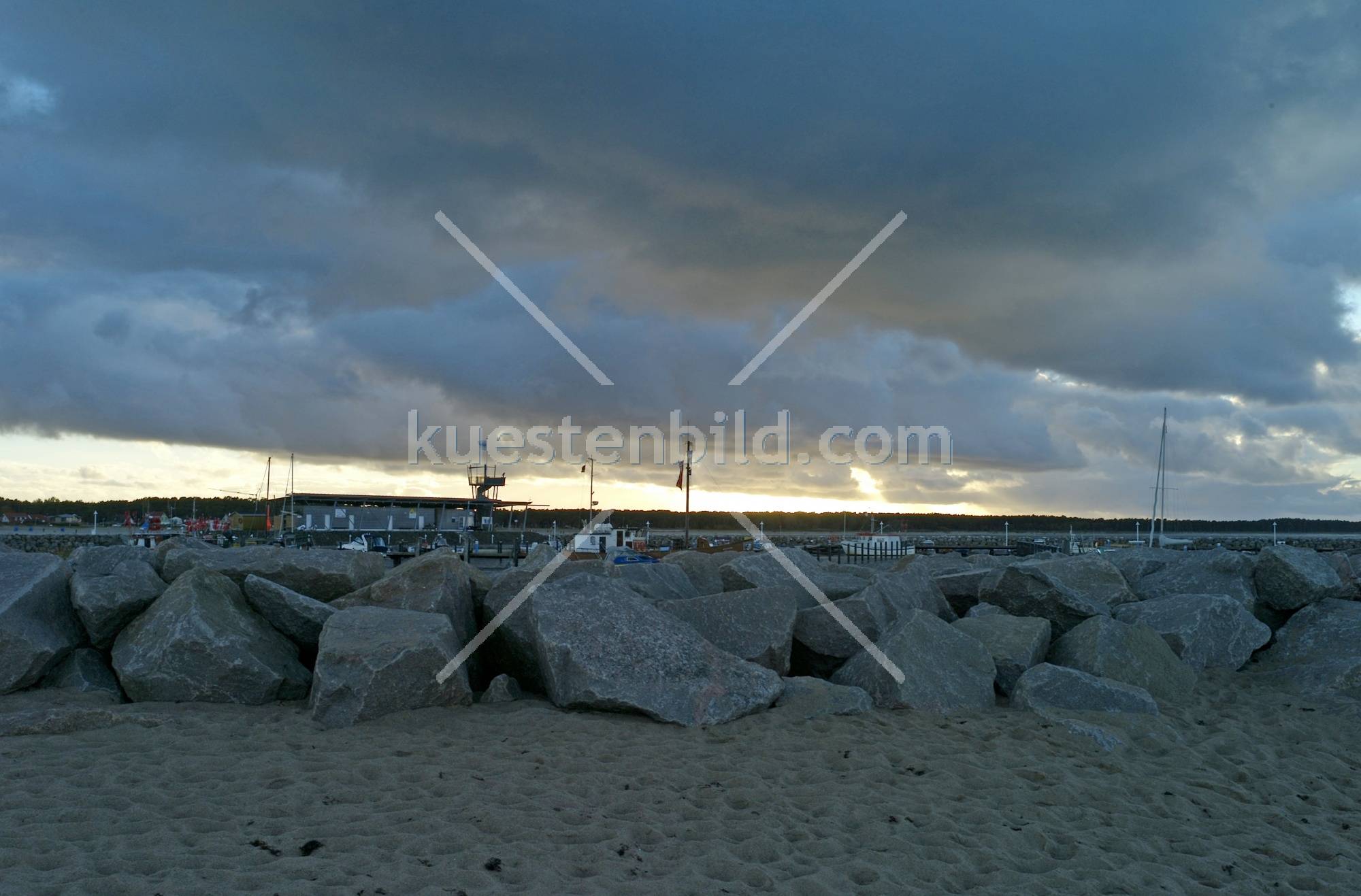 Glowe, Hafen mit Steinkai