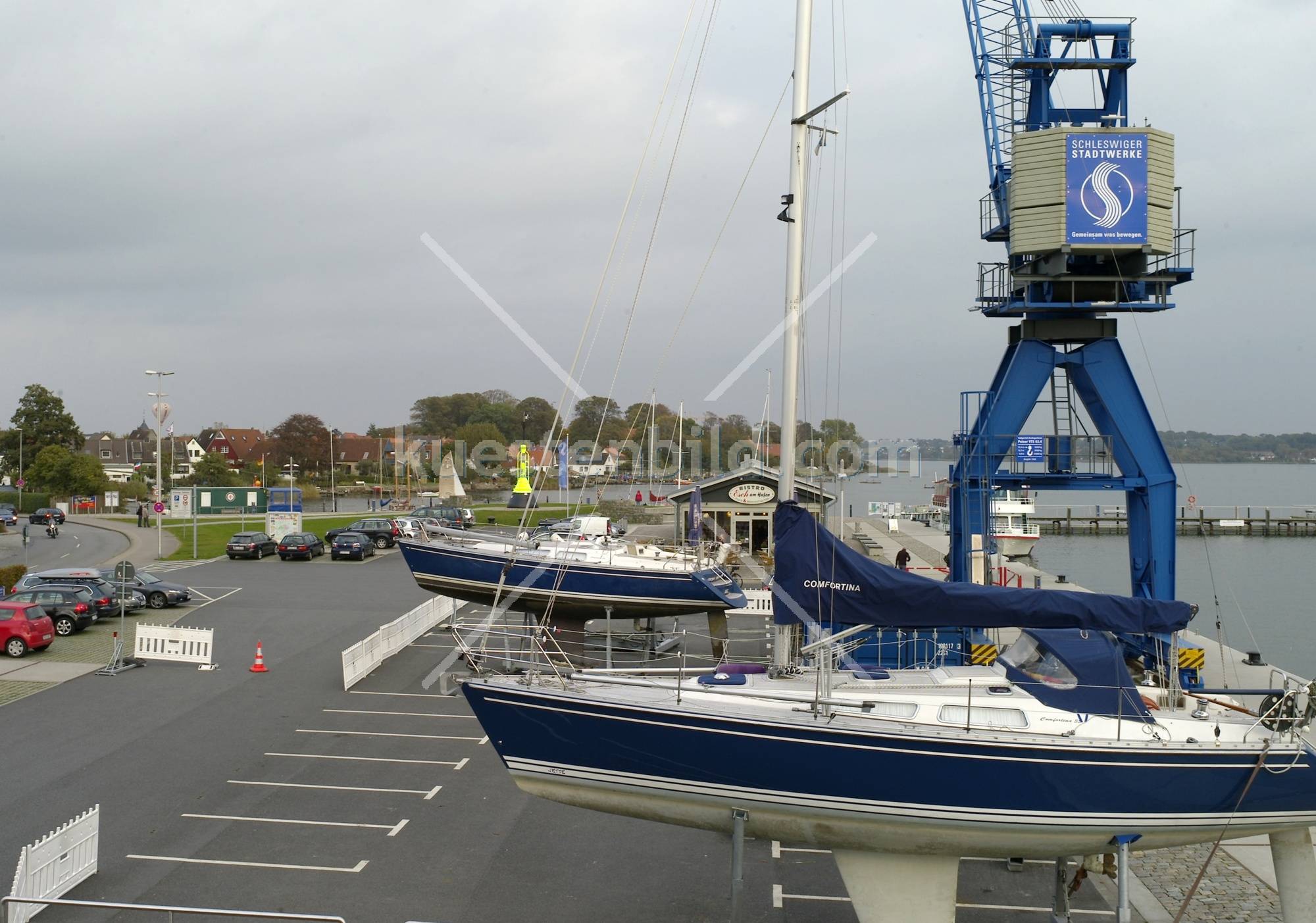 Yachten an Land