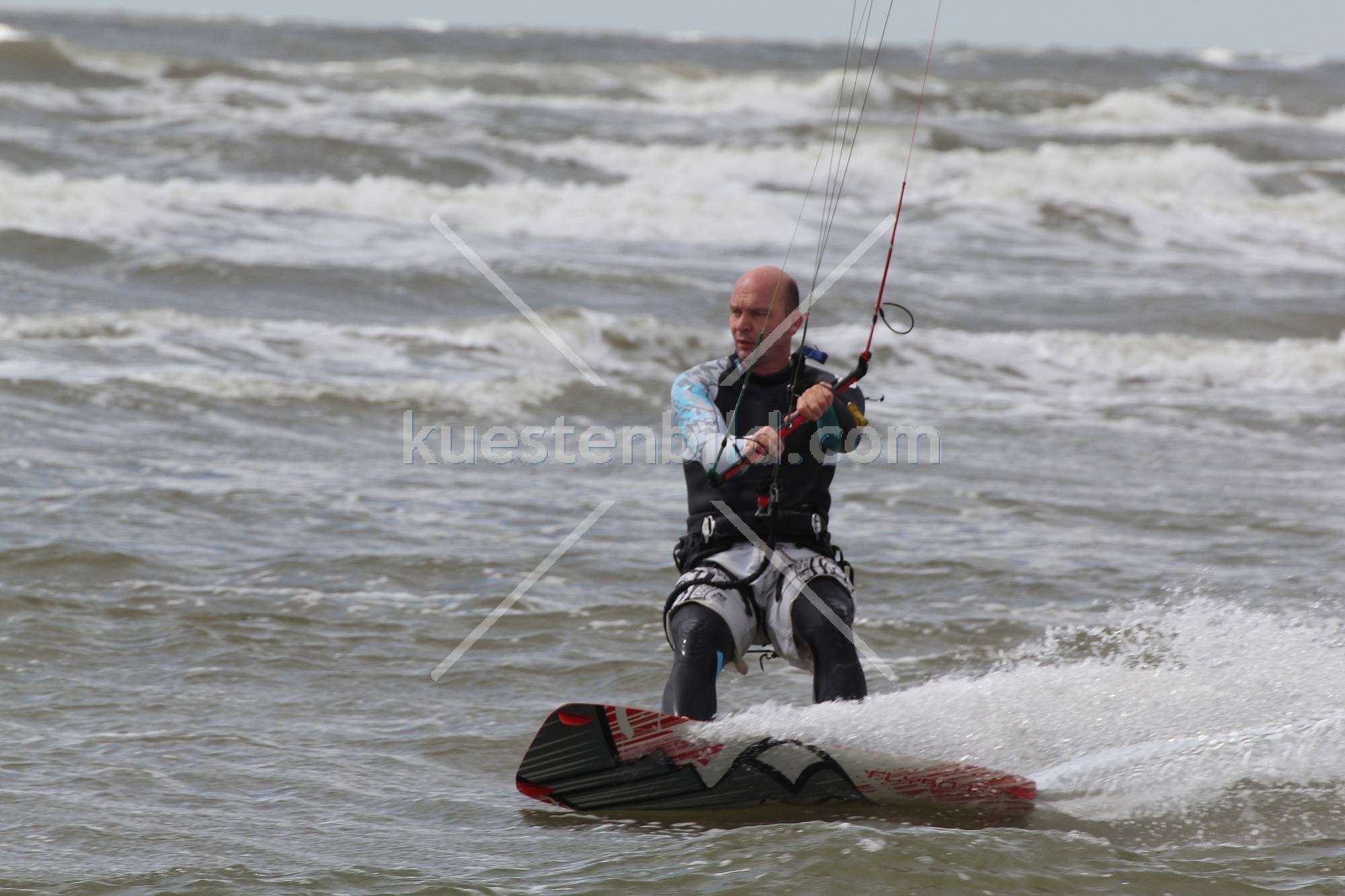 Kitesurfer 1