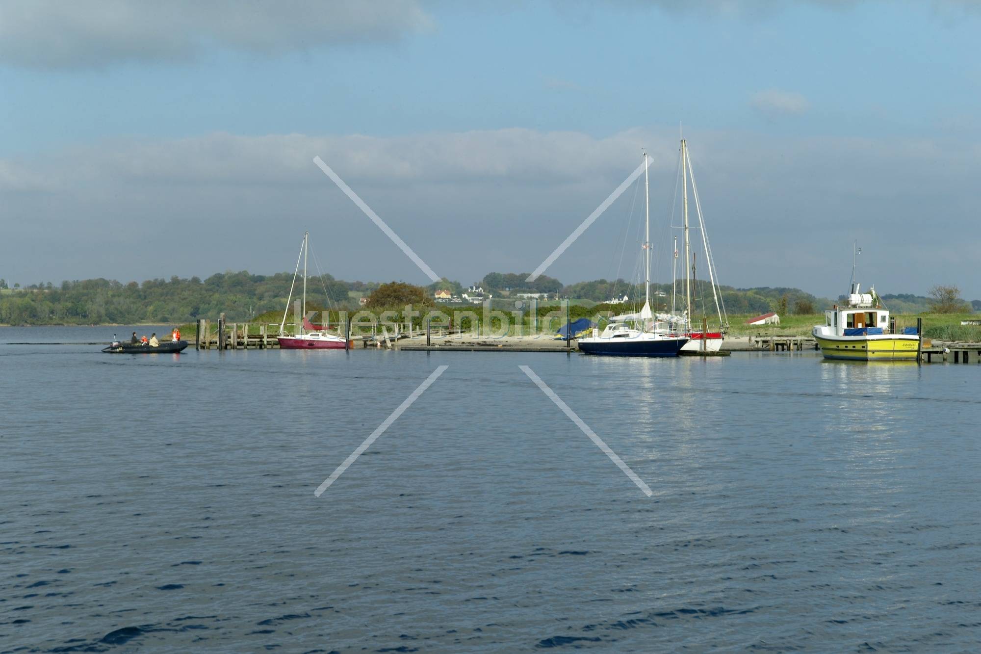 Ochseninsel, Anleger mit Booten