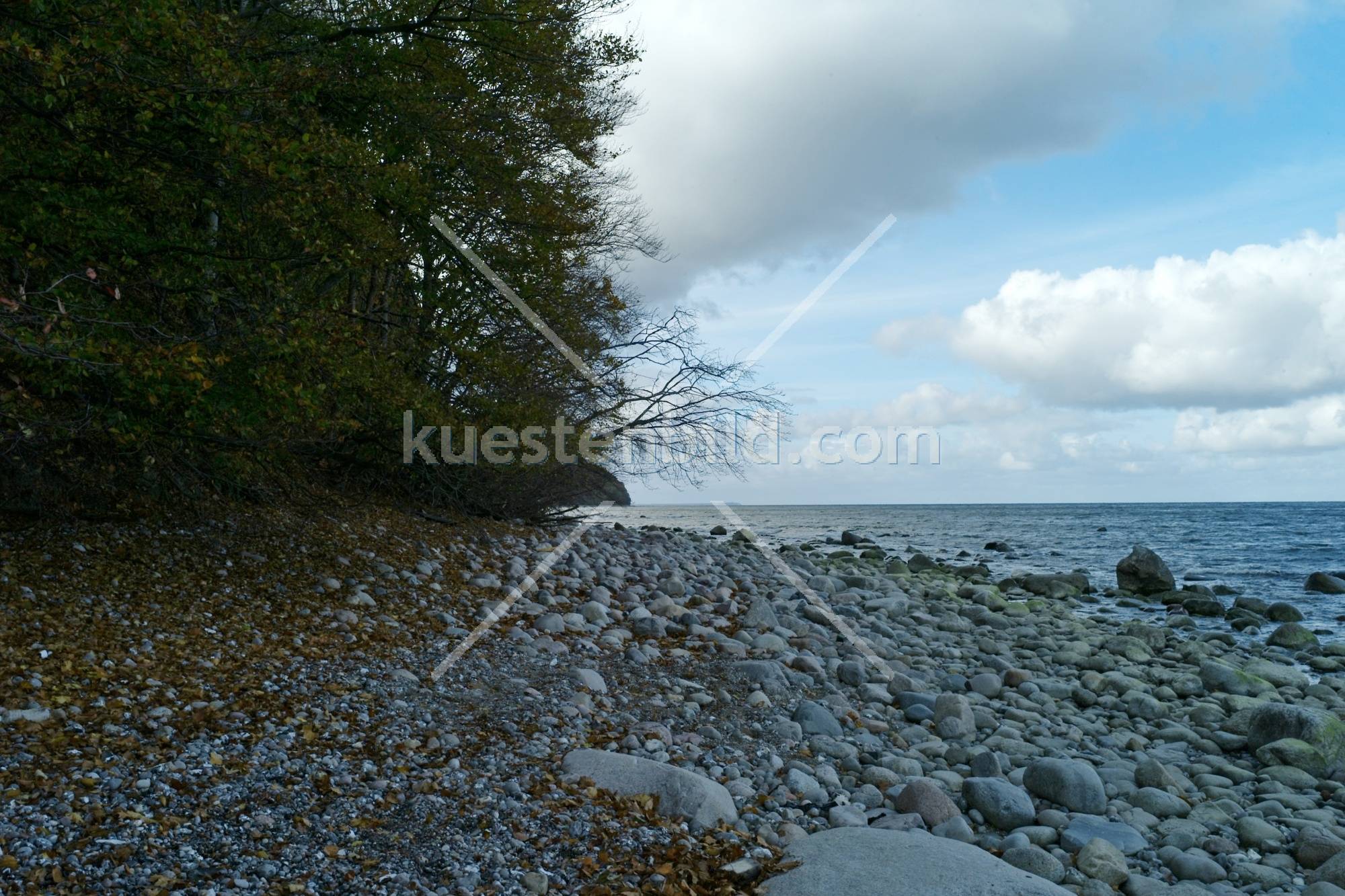 Kiesstrand vor Kreidekste