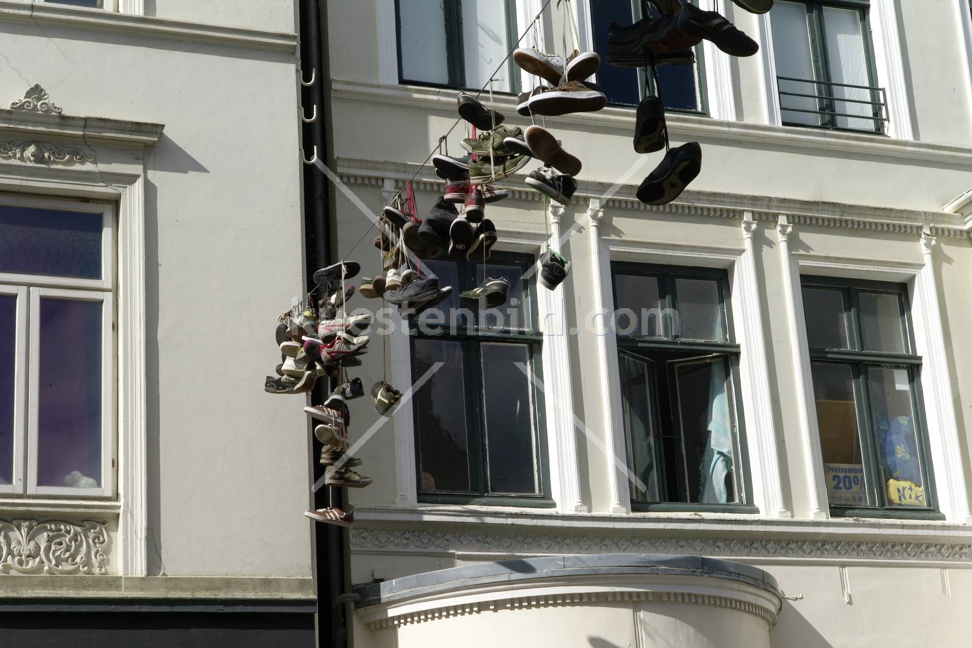Schuhskulptur in der Fußgägerzone Flensburg