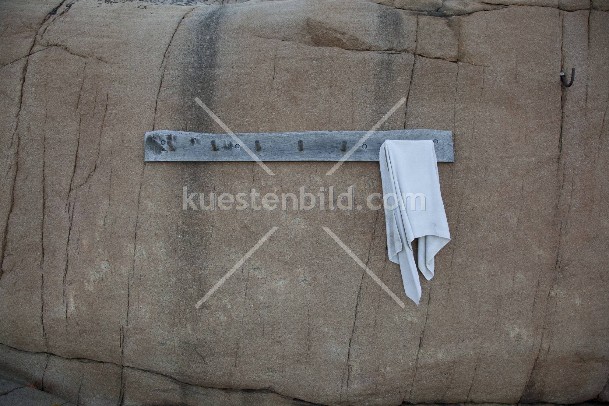 Handtuchhalter auf Schreninsel