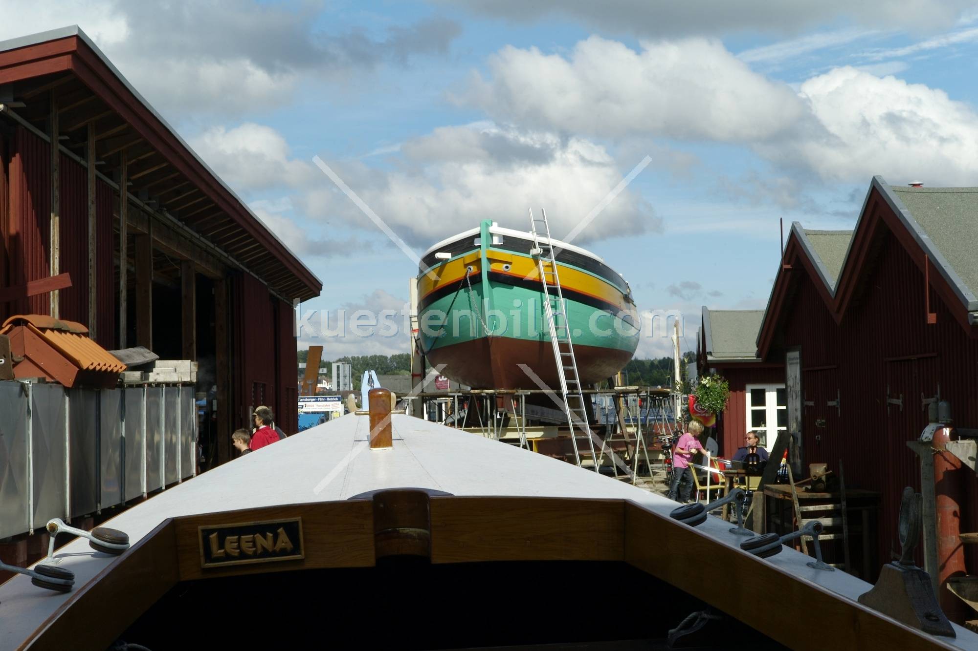 Holzyacht im Bau. Museumswerft 