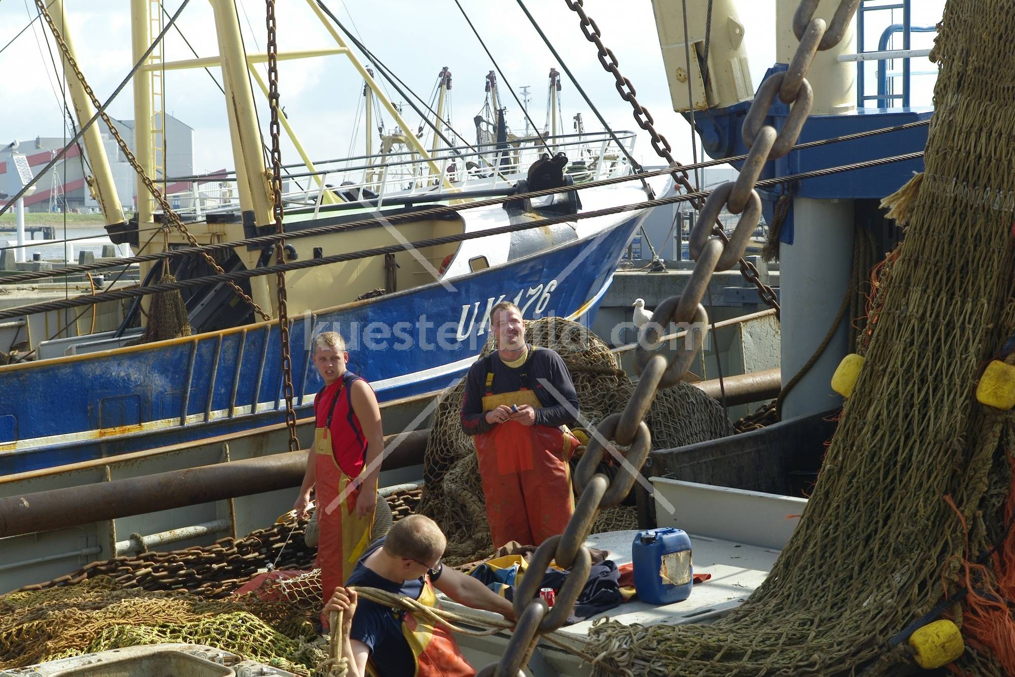 Fischereihafen, Arbeit an Bord
