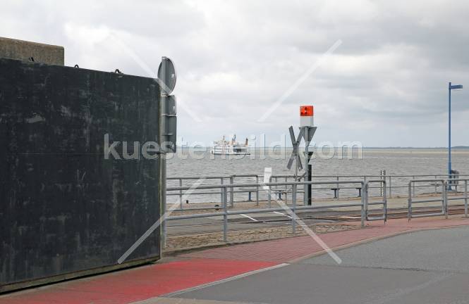 Am Fährhafen