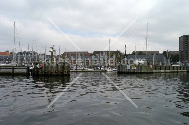 Einfahrt in die Marina Sonwik