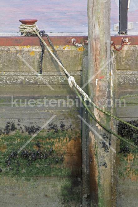 Spundwand mit Poller