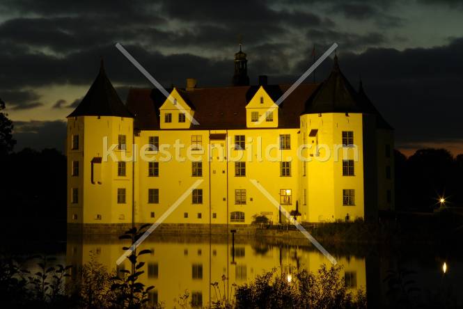 Glcksburg Schloss beleuchtet