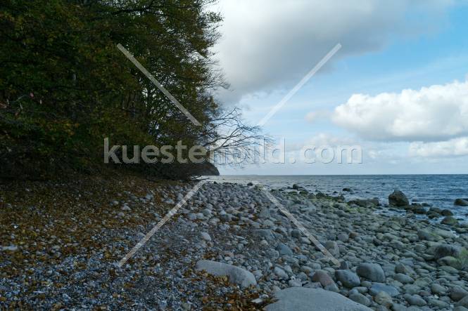 Kiesstrand vor Kreidekste