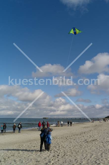 Drachen am Strand