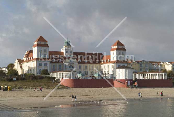 Binz, Kurhaus im Sonnenlicht